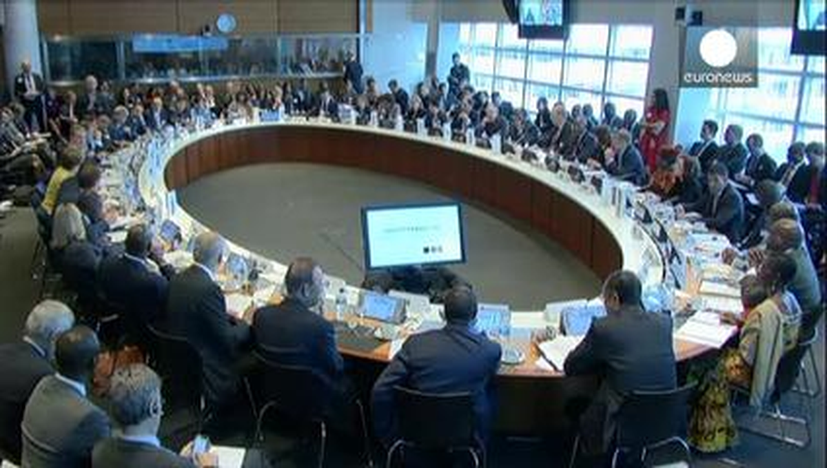 Ebola Semptomu Bulunan Hastalar Panik Yaratıyor