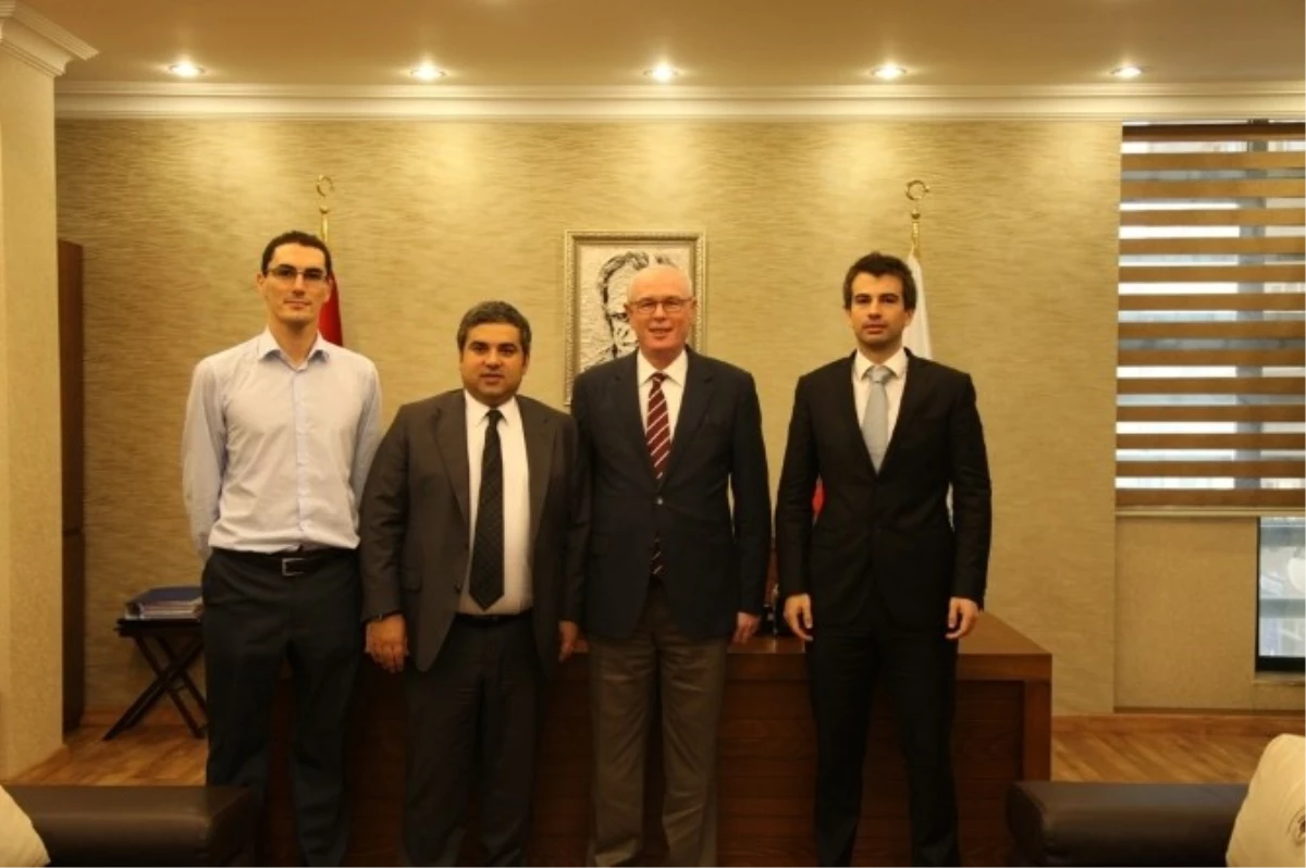 Eskişehir Basket Kulübü\'nden Başkan Kurt\'a Ziyaret