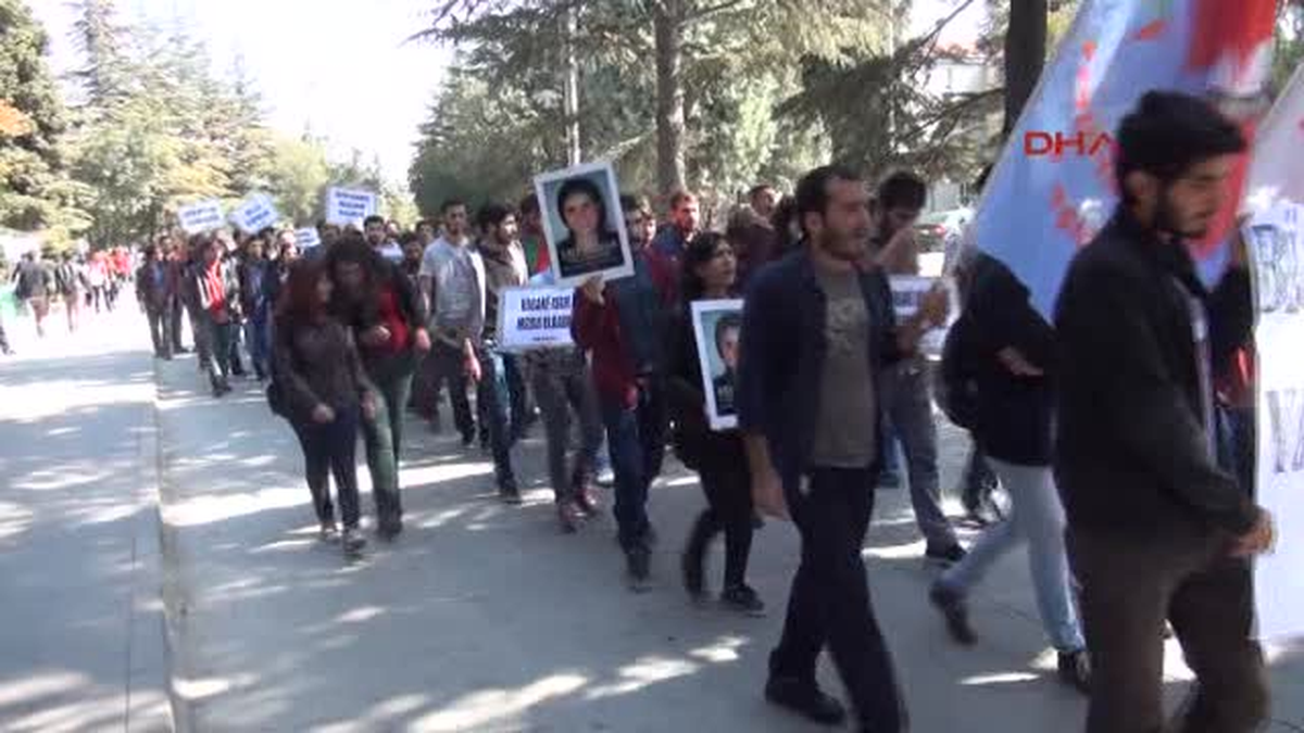 Eskişehir Anadolu Üniversitesinde Kobani Yürüyüşü