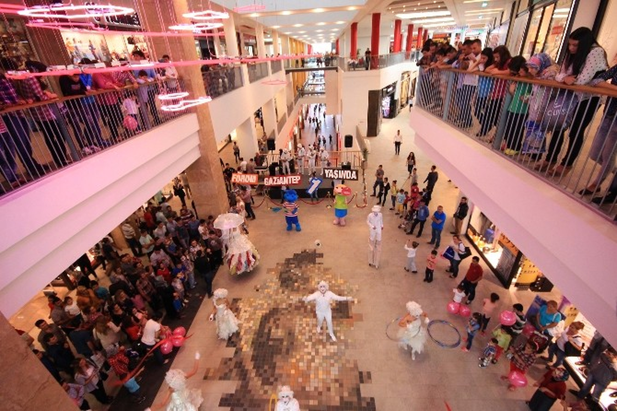 Forum Gaziantep\'te 1. Yaşa Özel 3 Gün 3 Gece Kutlama