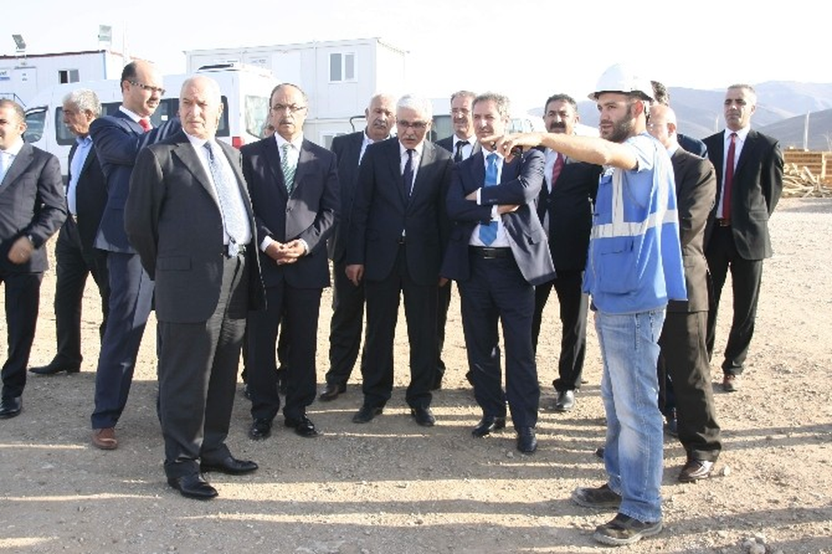 İş Adamları ve Gazeteciler İnönü Üniversitesi\'ni Ziyaret Etti