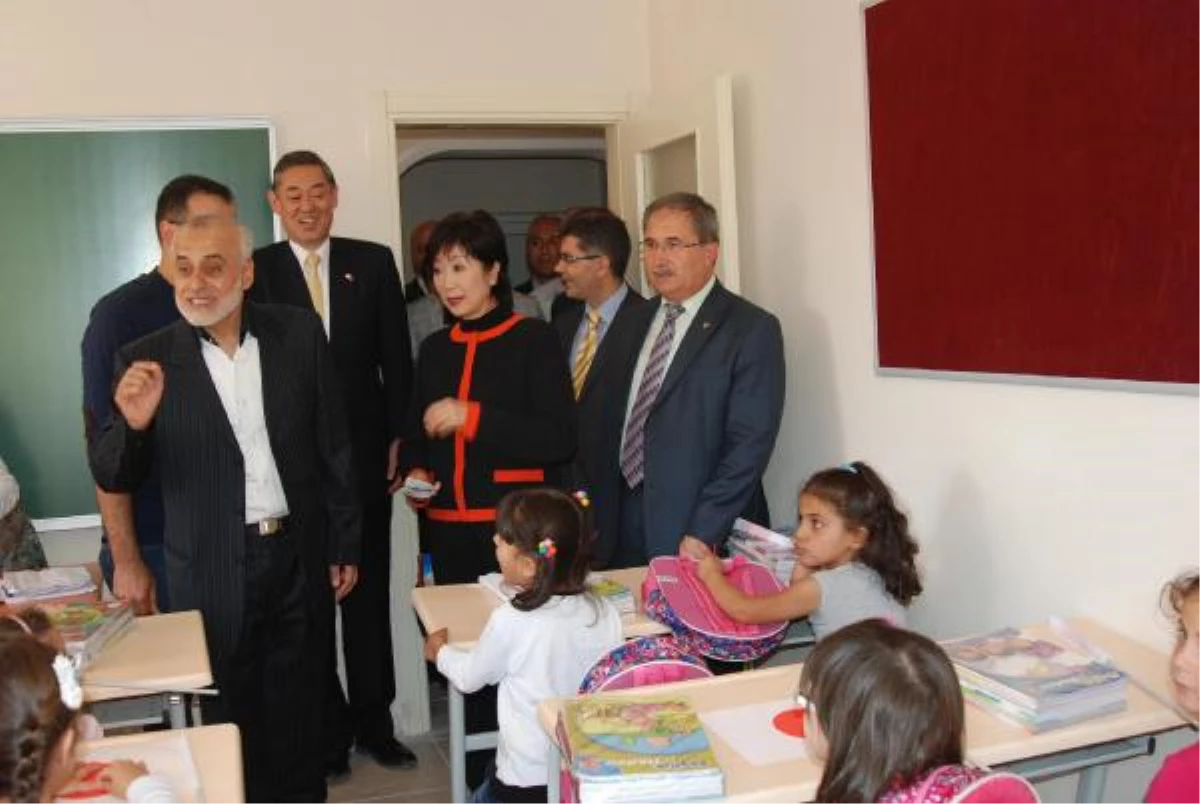 Japonların Suriyeliler İçin Yaptırdığı Eğitim Merkezi Açıldı
