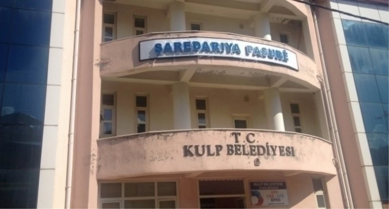 Kulp Belediyesi\'ne Haciz Şoku