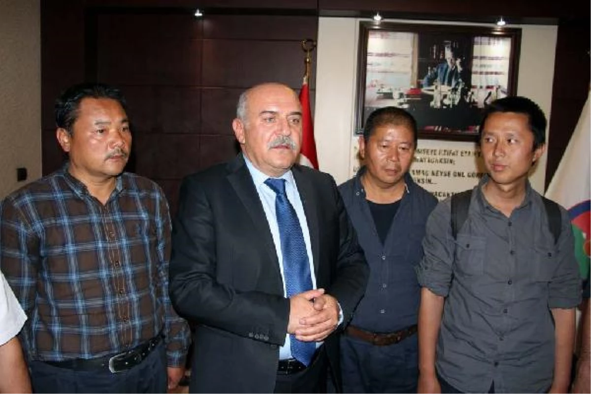 PKK, Şırnak\'ta Kaçırdığı 3 Çinli Mühendisi Bıraktı