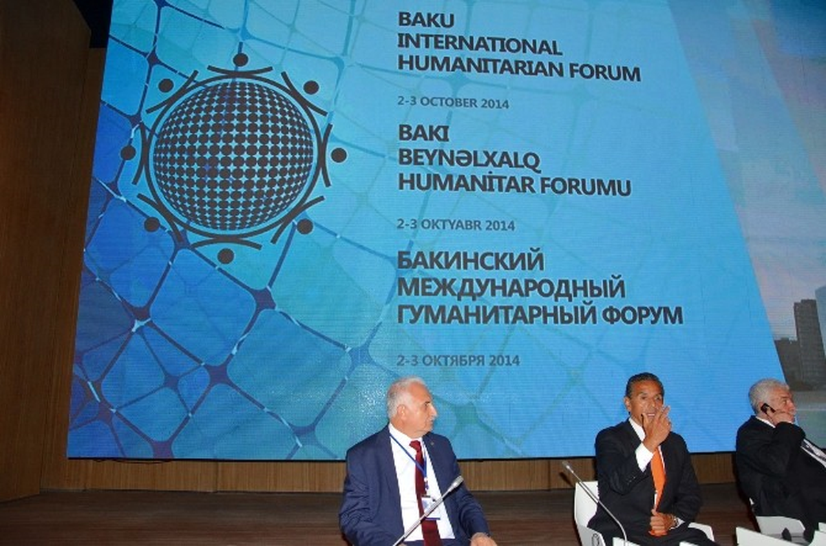 Rektör Prof. Dr. Koçak, Iv. Bakü Uluslararası İnsanlık Formu Toplantısına Katıldı