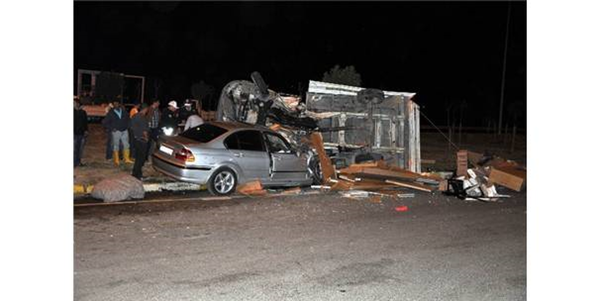 Sivas\'ta Trafik Kazası: 5 Yaralı