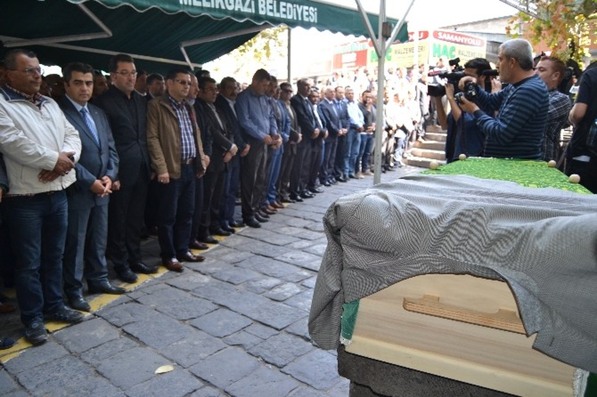 Süleyman Hamurcu Son Yolculuğuna Uğurlandı