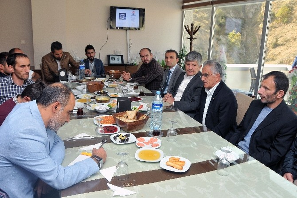 AK Parti Gümüşhane Milletvekili Aydın Basın Toplantısı Düzenledi