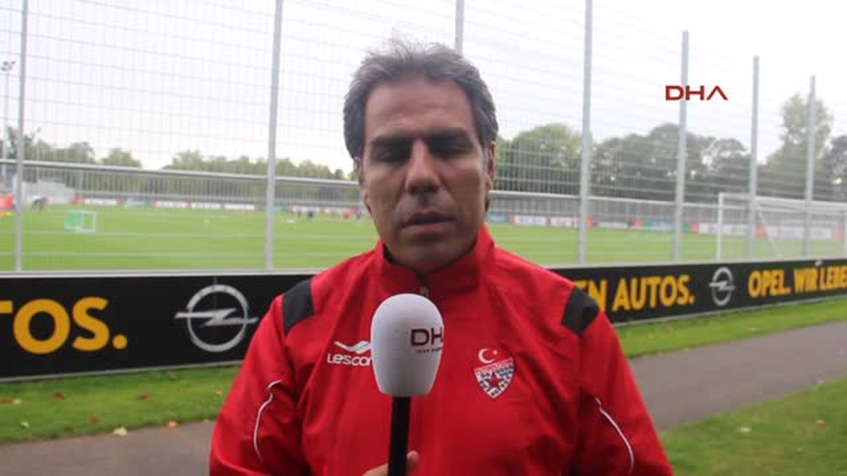 Almanya\'daki Yetenekli Gençleri Türk Futboluna Kazandırıyor