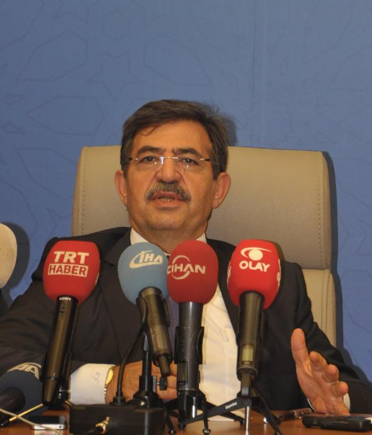 Bakanı Güllüce\'den Yapı Denetim Firmalarına Uyarı (3)