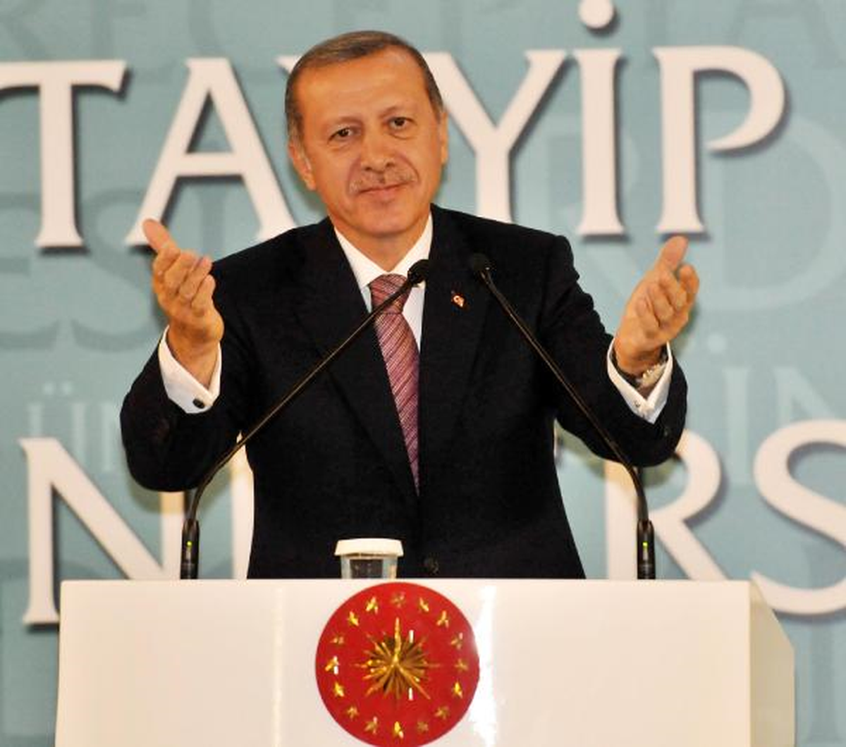 Erdoğan İçin Rize Kalesinden 12 Pare Top Atışı Yapıldı