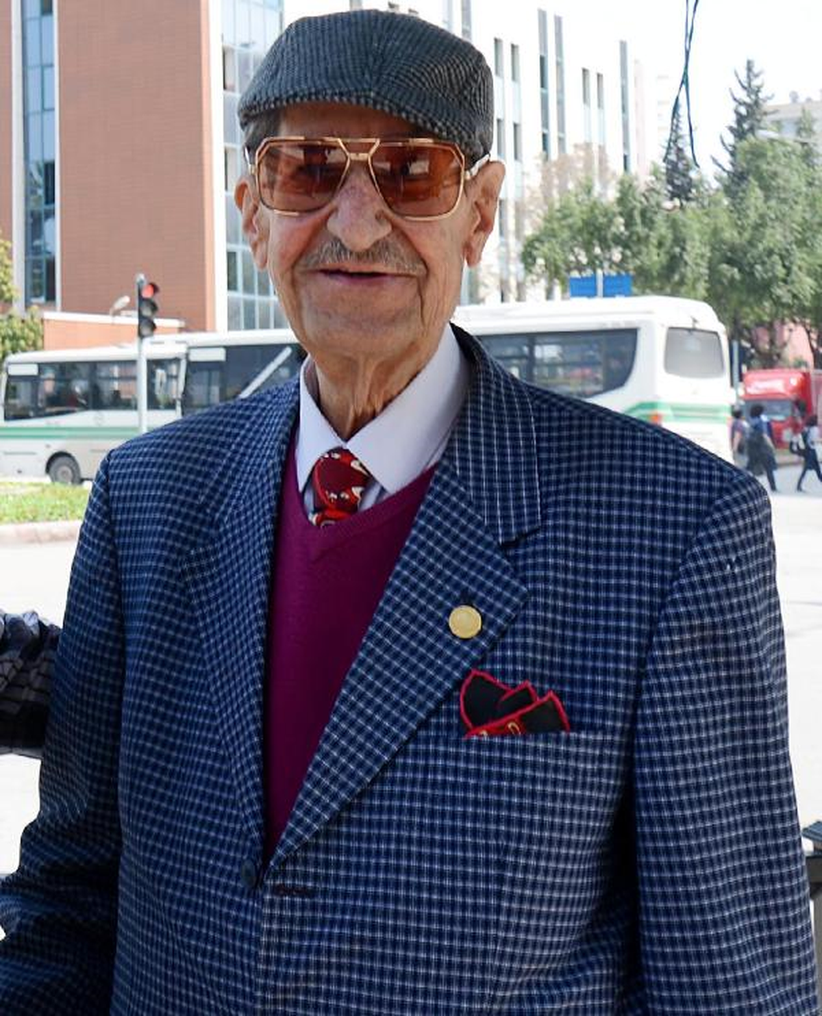 Helal Adanalı Celal' Toprağa Verildi