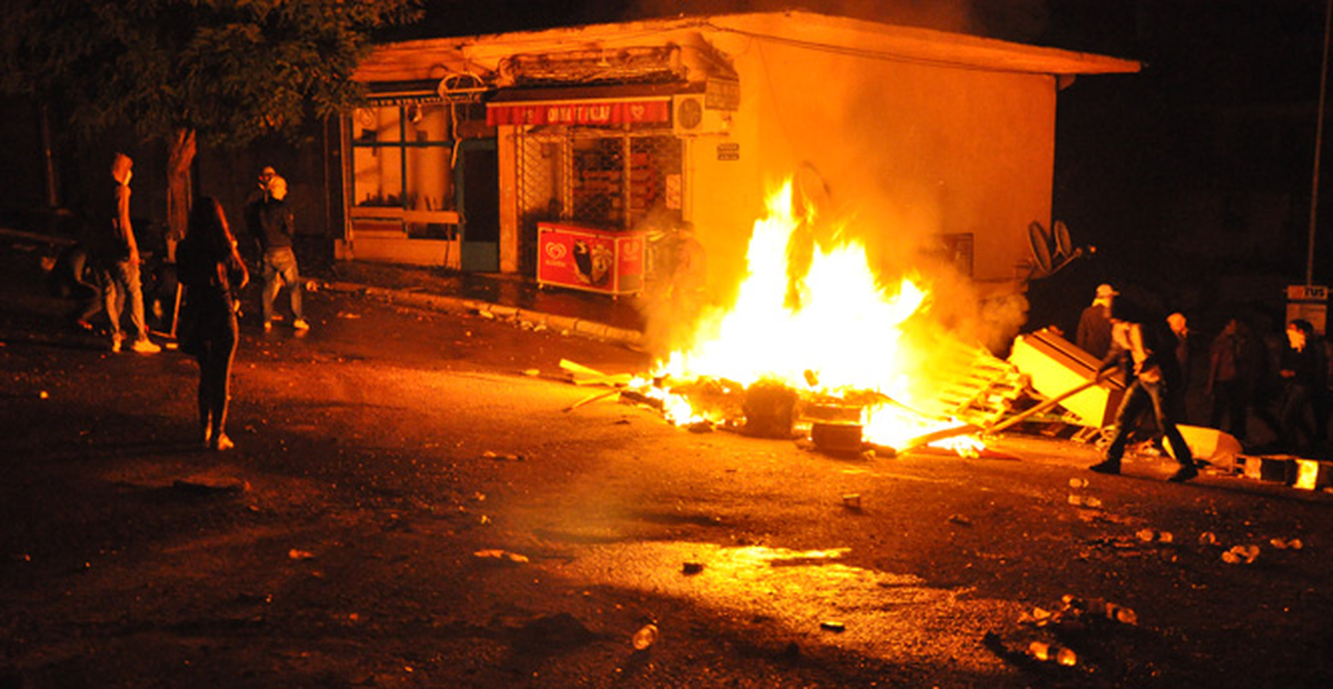 Kobani Protestosunda 8 Yaşındaki Çocuk Silahla Yaralandı