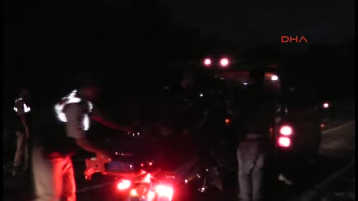 Tamer Karadağlı Bursa\'da Motorsiklet Kazası Yaptı