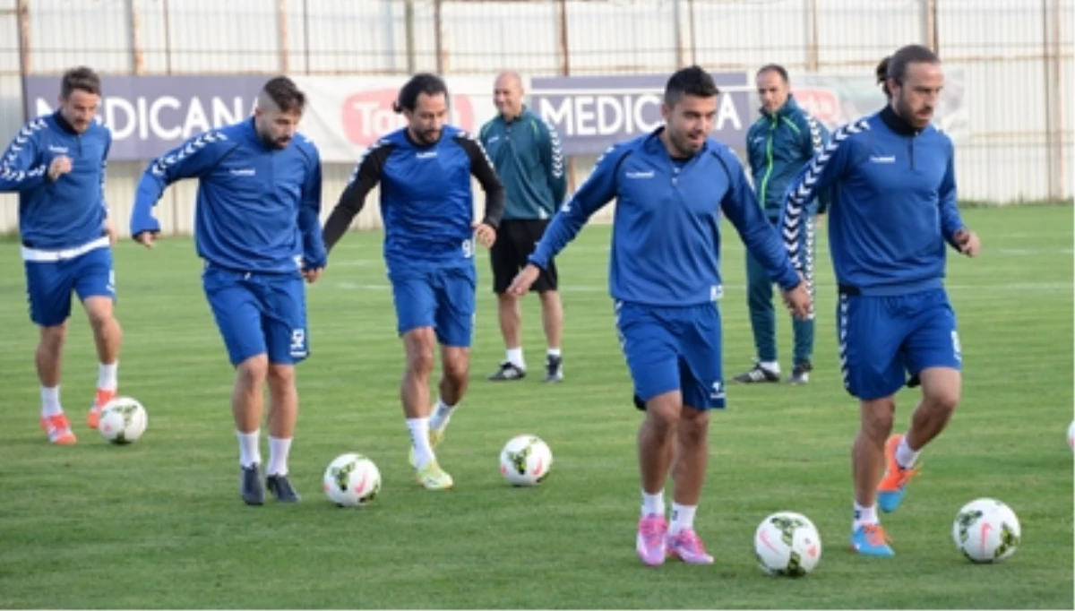 Torku Konyaspor\'da İstanbul Başakşehir Maçı Hazırlıkları