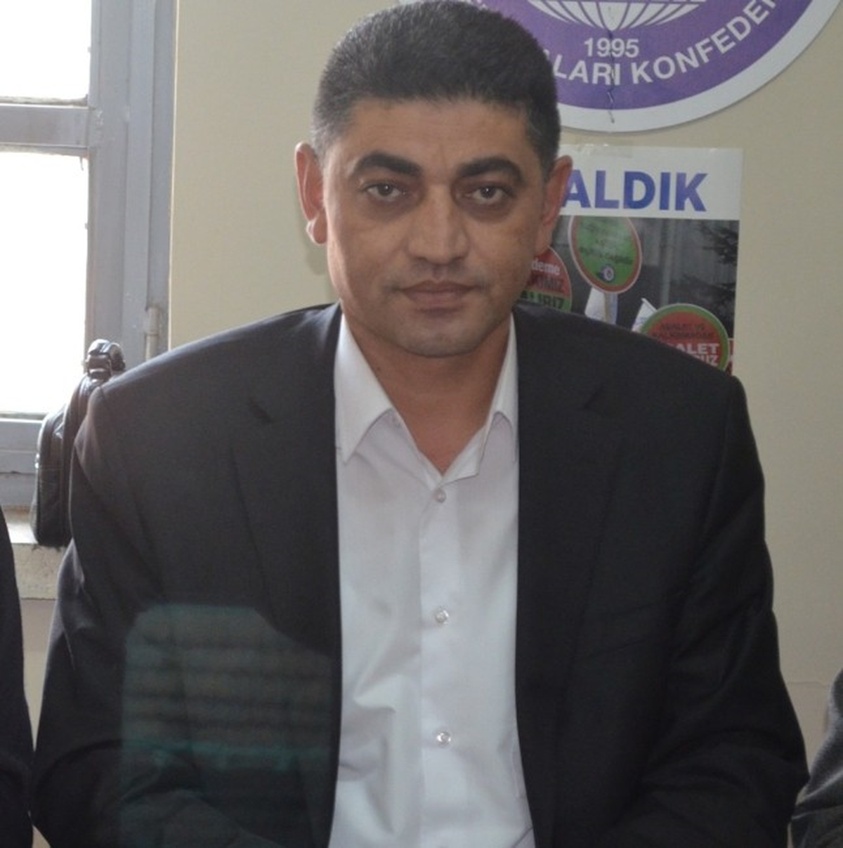Eğitim Bir-Sen Manisa Adayı Akçay Kula\'yı Ziyaret Etti