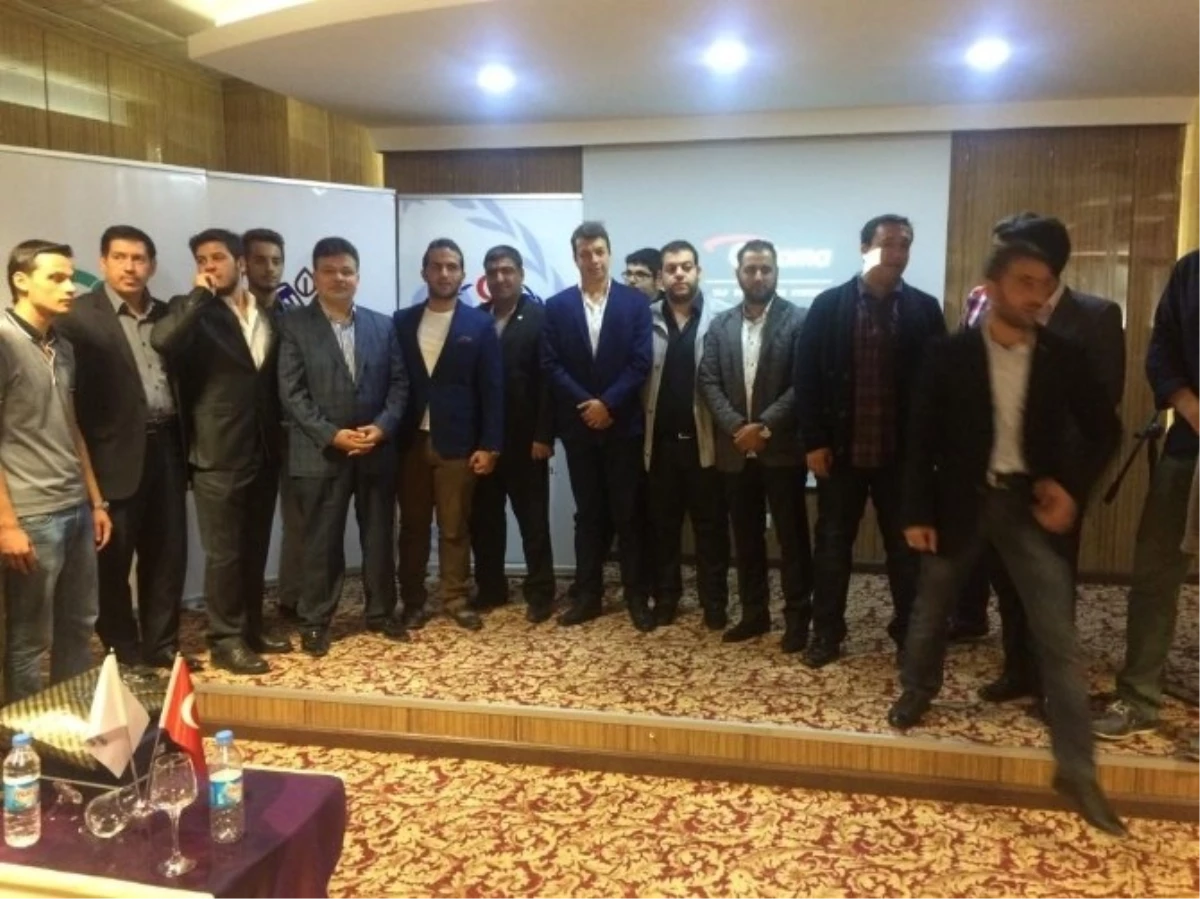 Elazığ\'da Gençler İş Başında Projesi Tanıtım Toplantısı Yapıldı