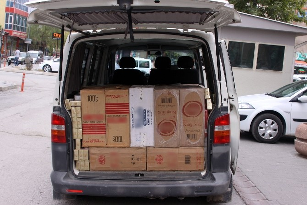 Erzincan da 22 Bin 502 Paket Kaçak Sigara Ele Geçirildi