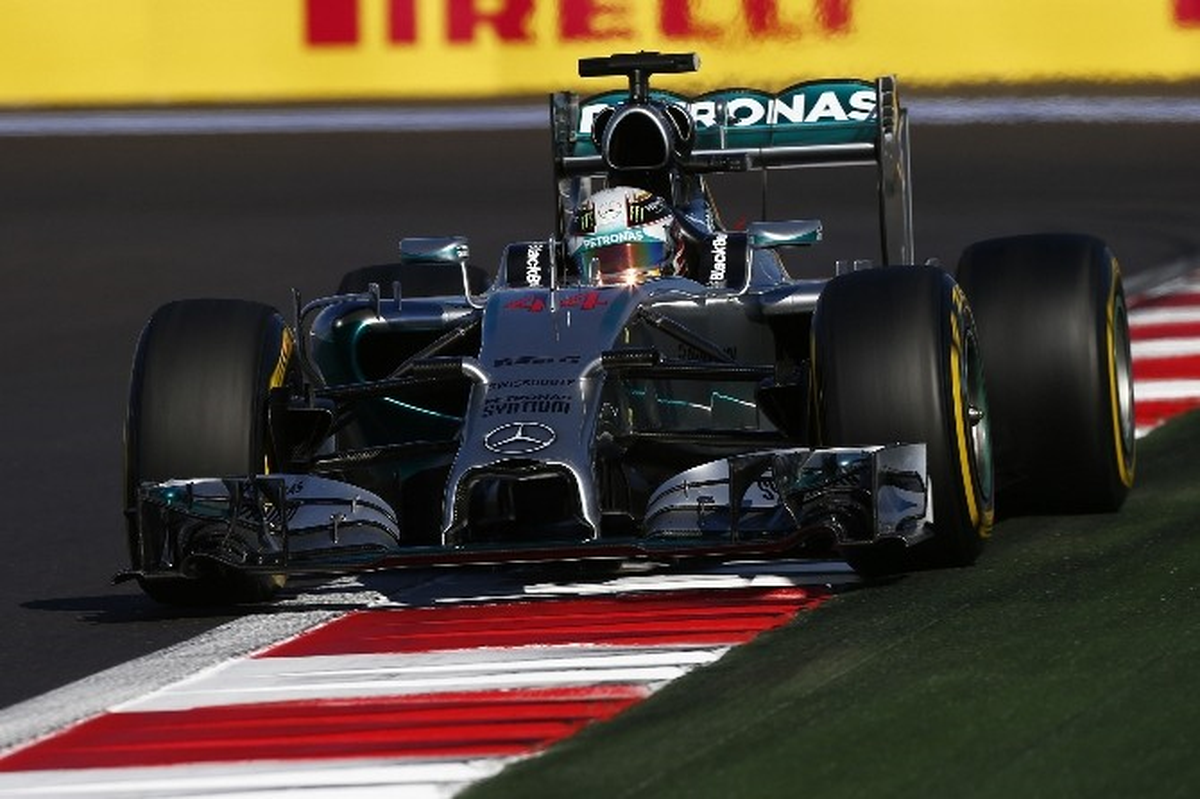 F1\'de Şampiyon Mercedes