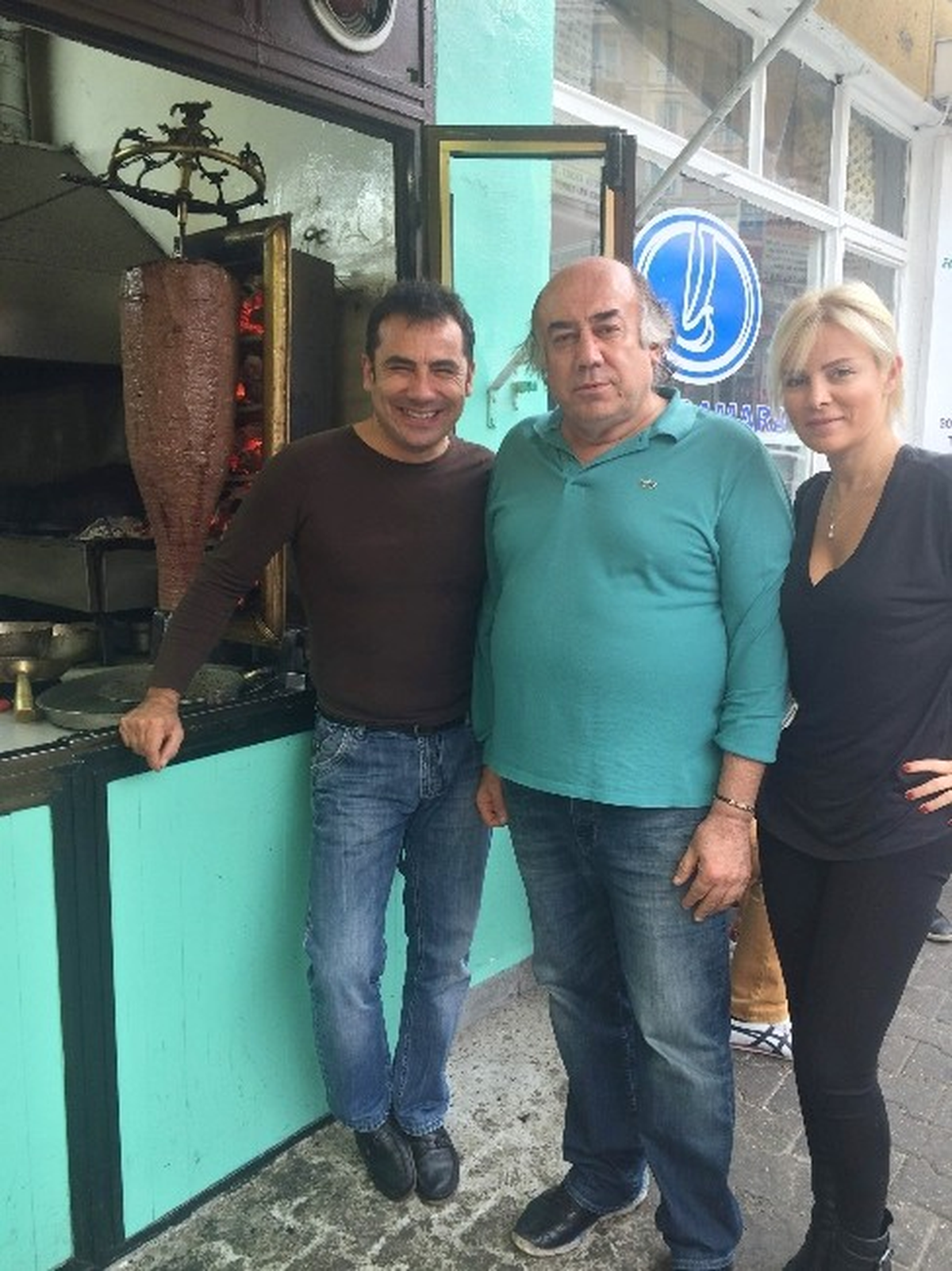 Ferhat Göçer ve Sevgilisinin Keyfi "Kebap"
