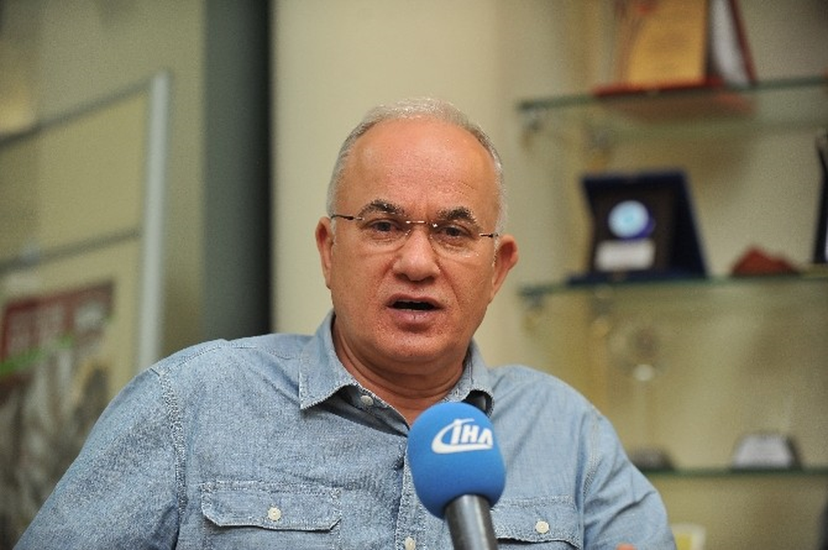 Mahmut Küçükdoğan: "Futbol Ülkemizde ve Dünyada En Çok Rağbet Gören Bir İsim"