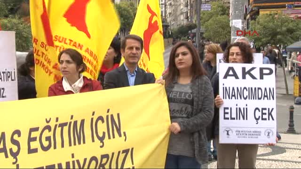 Pir Sultan Abdal Derneği\'nden \'İmam da Hatip de Olamayacağız\' Eylemi