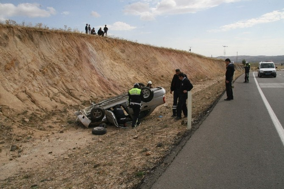 Yozgat\'ta Trafik Kazası: 2 Yaralı