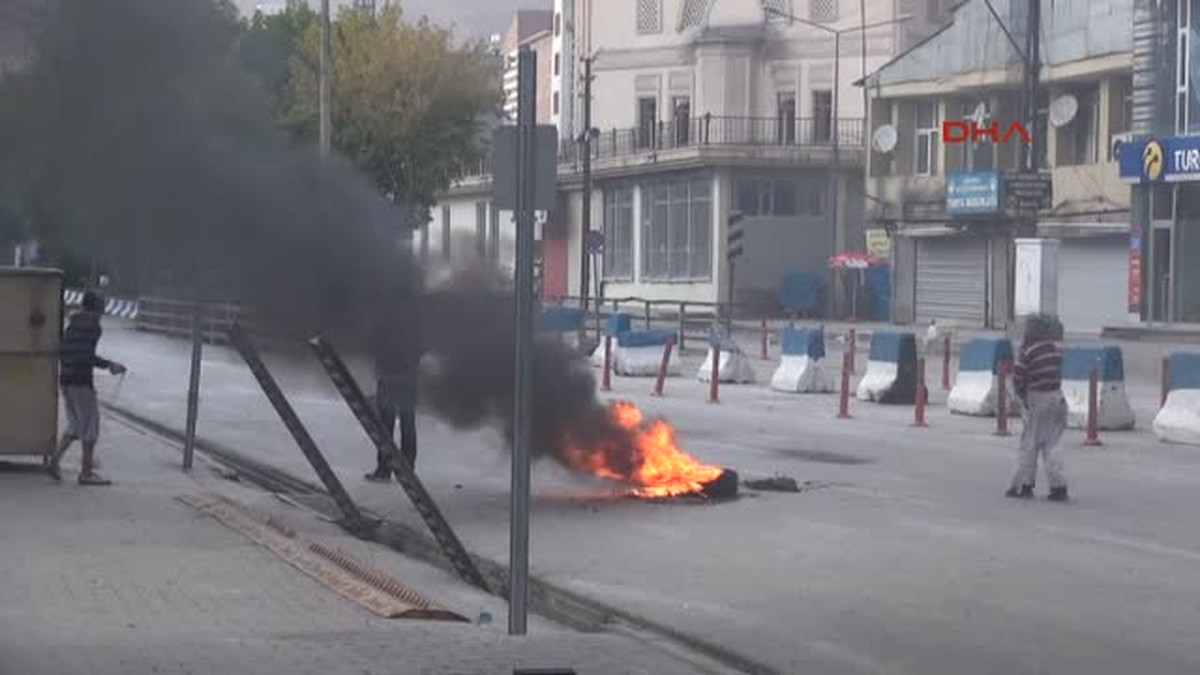 Yüksekova Karıştı