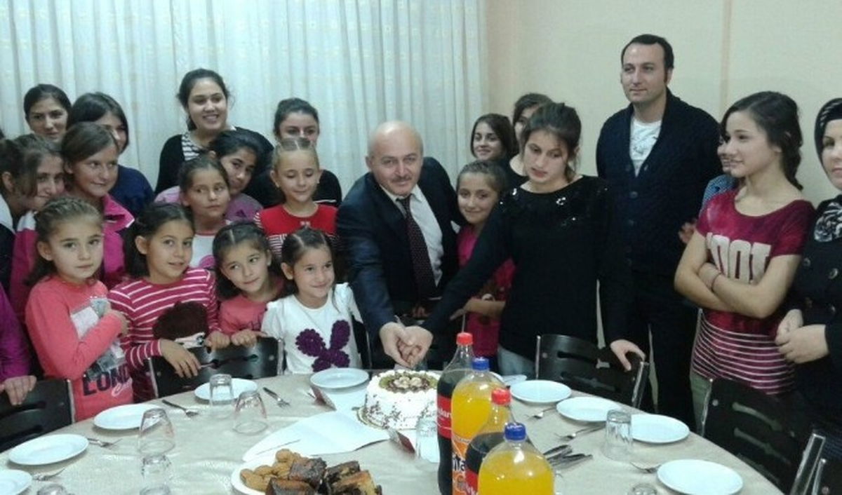 11 Ekim Dünya Kız Çocukları Gününü Kutladılar
