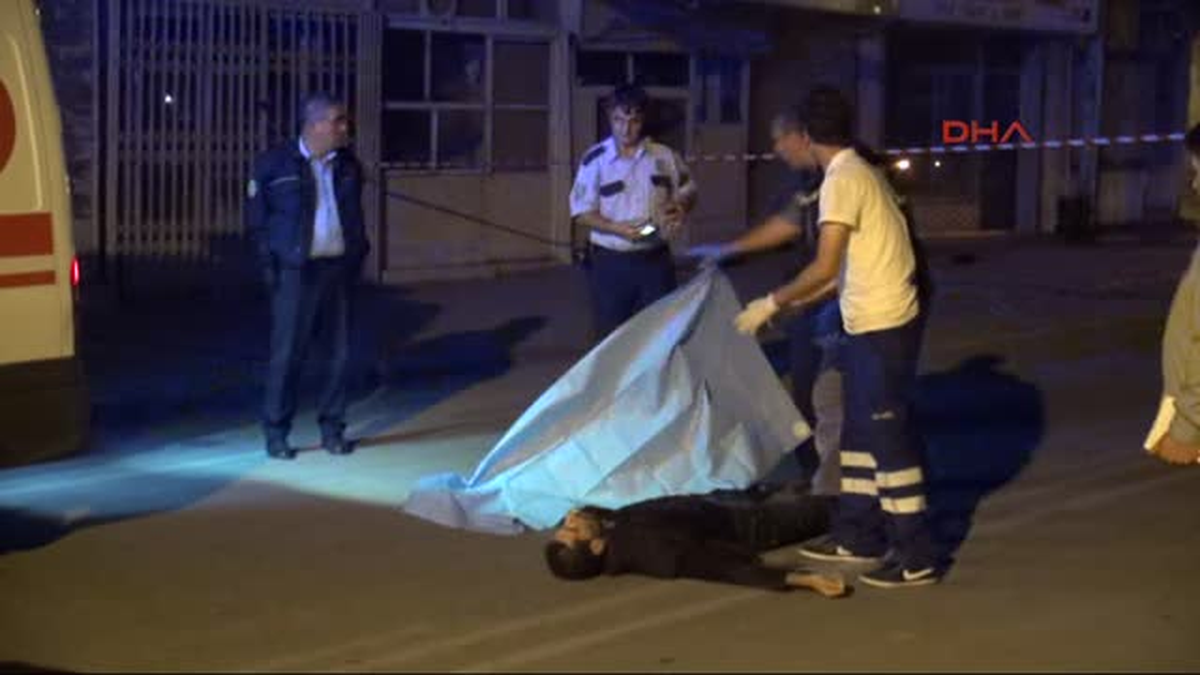 Adana Yol Ortasında Cinayet