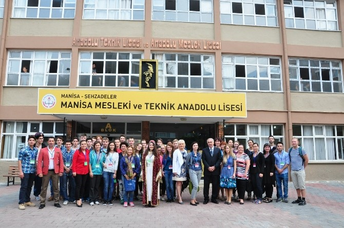 Avrupalılar Mesir\'i Mercek Altına Alıyor