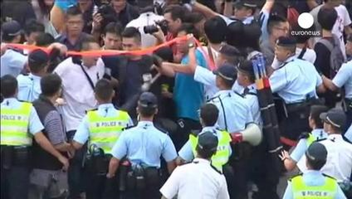 Çin Hükümeti Hong Kong Konusunda Geri Adım Atmıyor