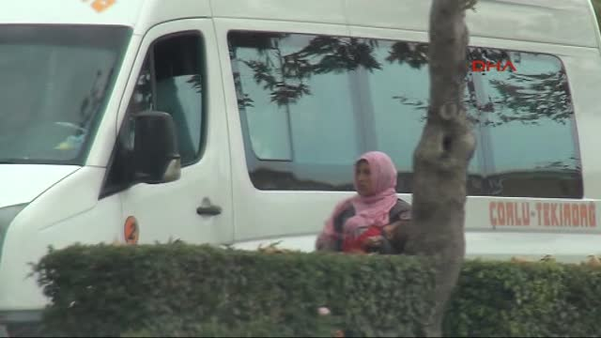 Savaştan Kaçtı, Çorlu\'da Dilencilik Yapıyor