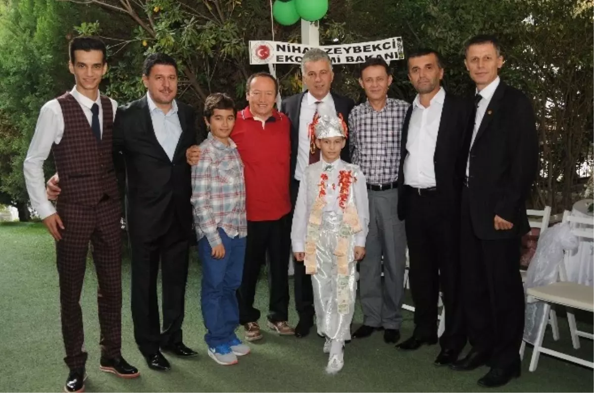 Dgc Eski Başkanı Varol\'un Mutlu Günü