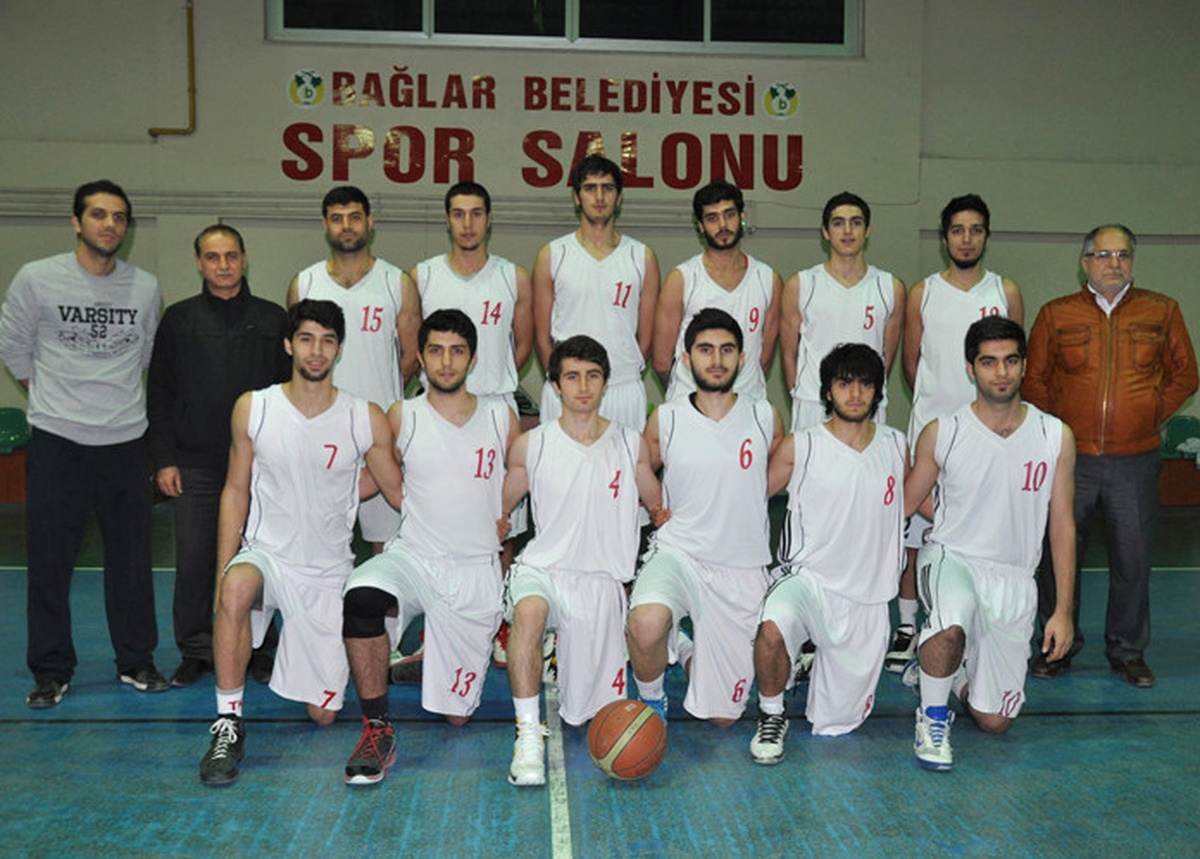 Erkek Basketbolcular Yeniden Start Verdi