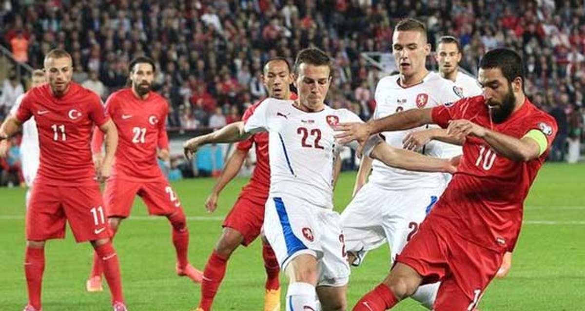 Türkiye-Letonya Maçının İlk Yarısı 0-0 Bitti
