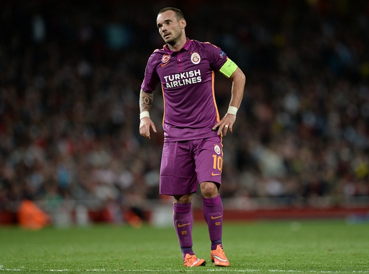 Galatasaray\'da Sneijder Krizi!