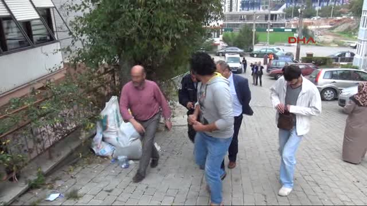 Karabük\'te Iraklı Bebek, 7. Kattan Düşerek Öldü