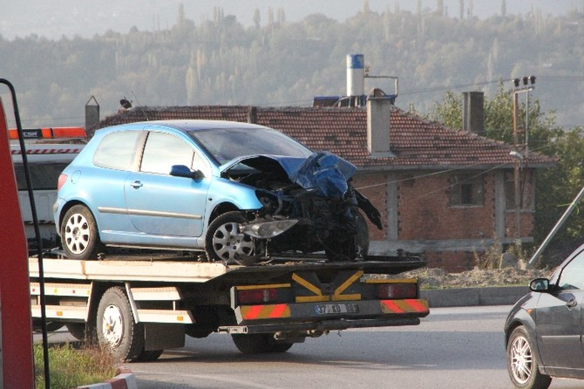 Kastamonu'da Feci Kaza: 2 Ölü, 2 Yaralı