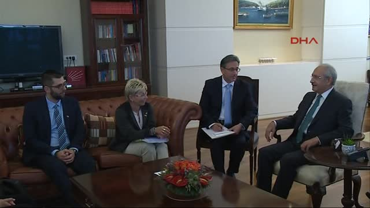 Kılıçdaroğlu, Alman Parlamenterler ile Görüştü