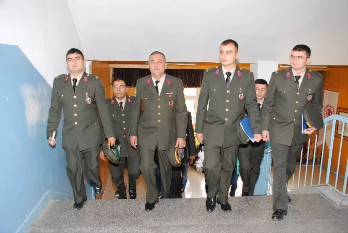 Mehmetçik' Dershanesi Eğitime Başladı