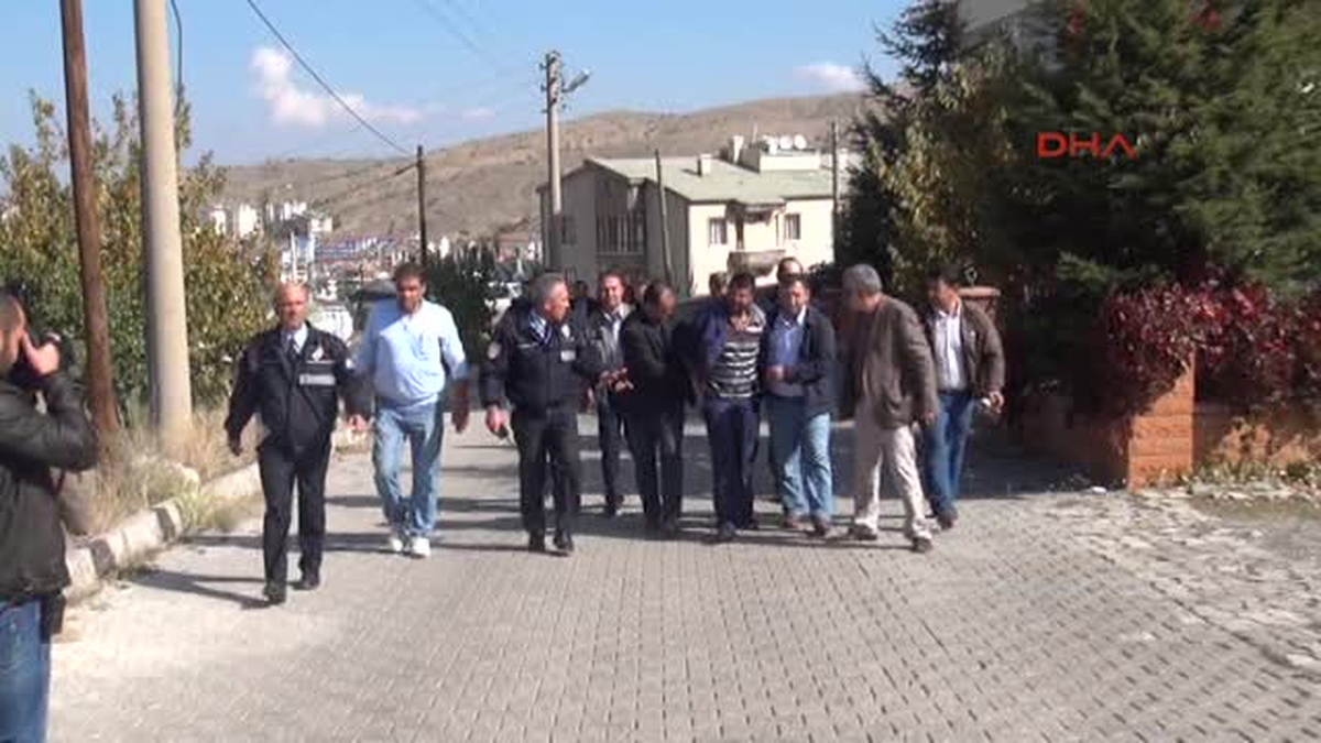 Hırsızlıktan Aranan Zanlılar Nevşehirde Yakalandı