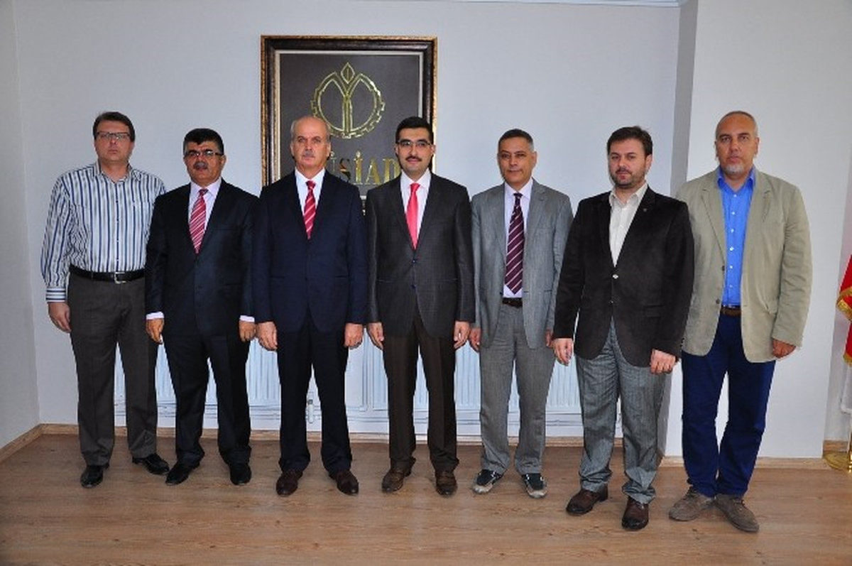 Rektör Adayı Çelebi, Müsiad Manisa Başkanı Tekin'i Ziyaret Etti