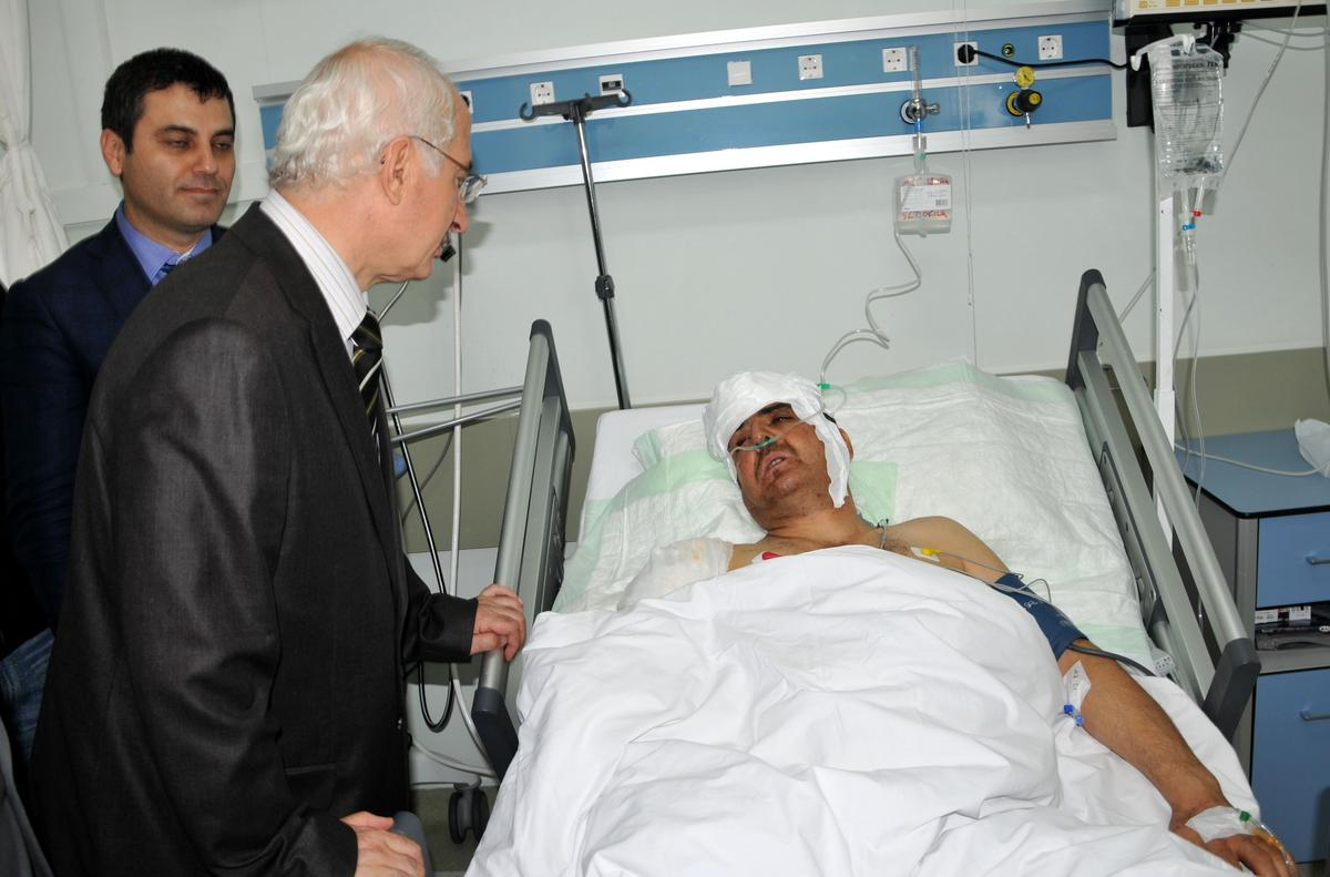 Sivas\'ta Polisleri Taşıyan Otobüsün Devrilmesi