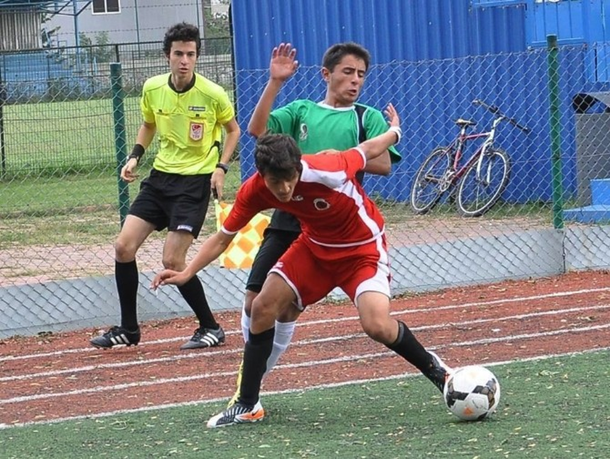 Umut Kadir Kiraz U 15 Milli Takım Aday Kadrosuna Çağrıldı