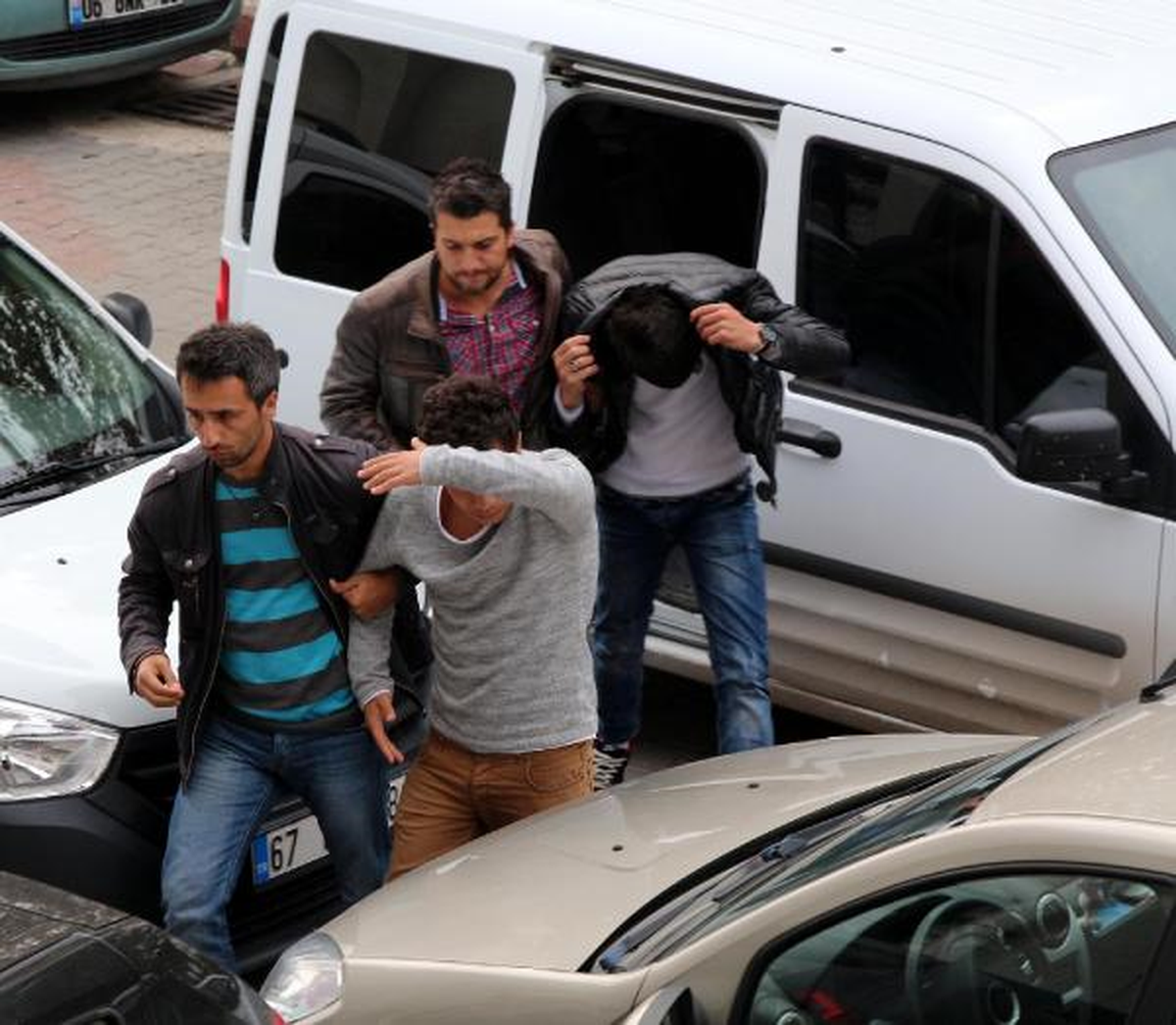 5 Ev ve İşyerini Soyan 3 Kişi Yakalandı