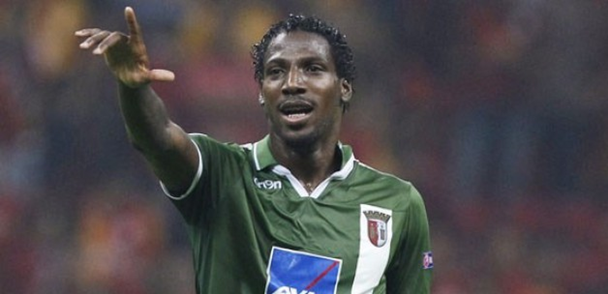 Akhisar Belediyespor\'da Douglao Ameliyat Olacak