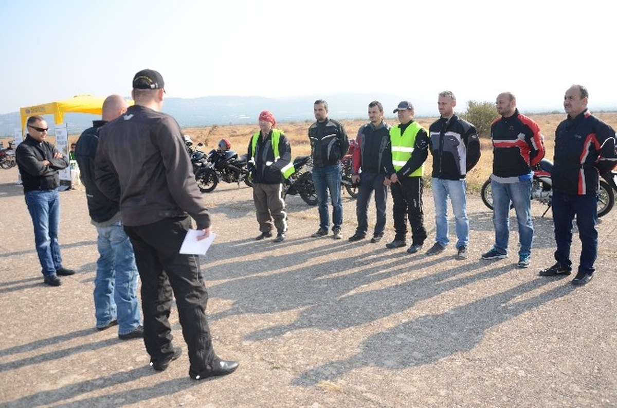 Akhisarlılar Artık Daha Güvenli Motosiklet Kullanacak