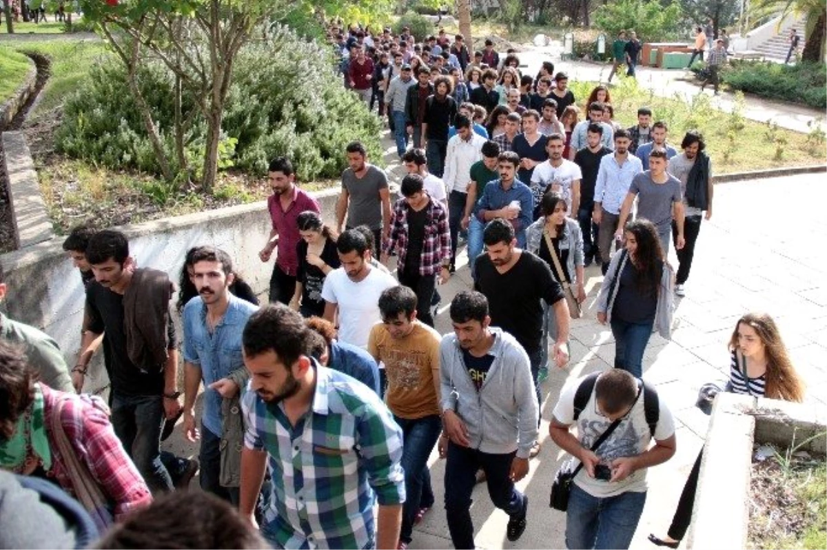 Çukurova Üniversitesi\'nde Kobani Gerginliği