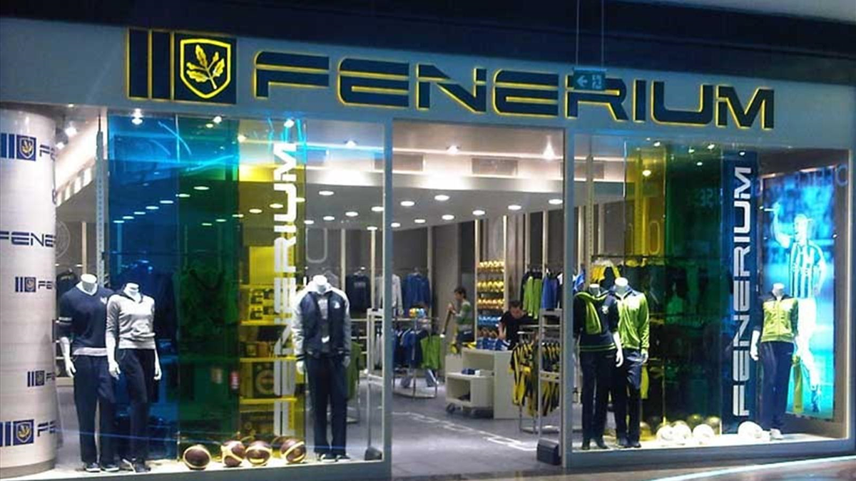 Fenerbahçe, Galatasaray ve Beşiktaş\'ı Solladı